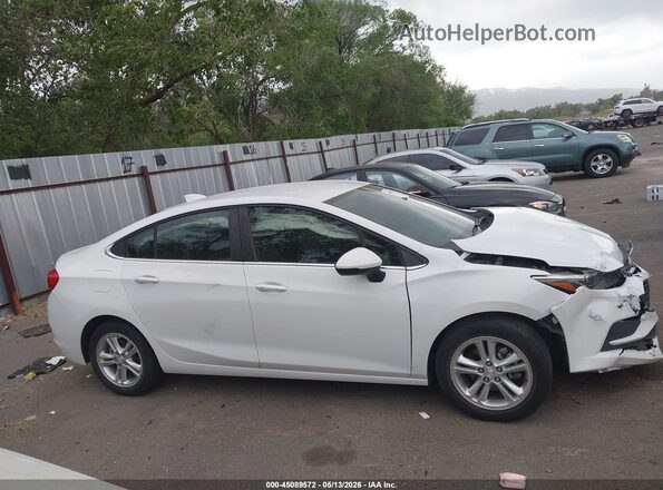 1G1BE5SM3H7238203 2017 CHEVROLET CRUZE White Widok wnętrza z tyłu