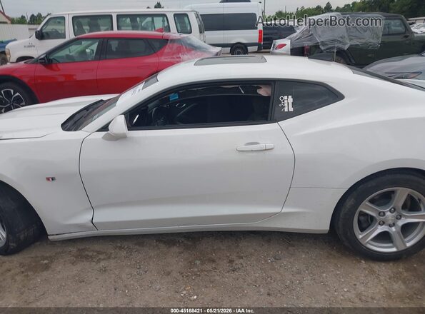 1G1FB1RX5P0154202 2023 CHEVROLET CAMARO White Widok wnętrza 360 stopni