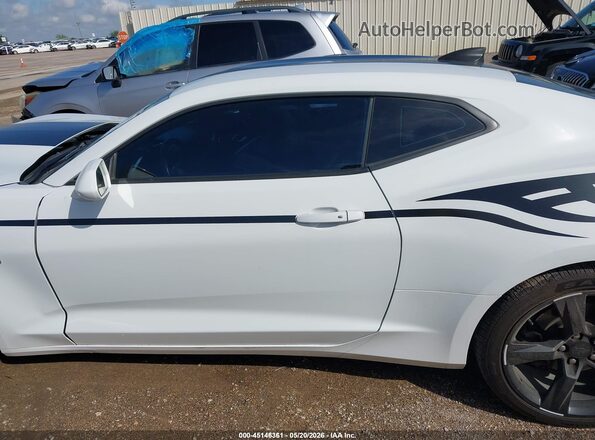 1G1FD1RS9G0136722 2016 CHEVROLET CAMARO White 