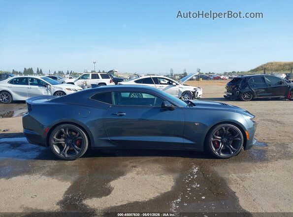 1G1FE1R71L0115592 2020 CHEVROLET CAMARO Blue Rear interior view