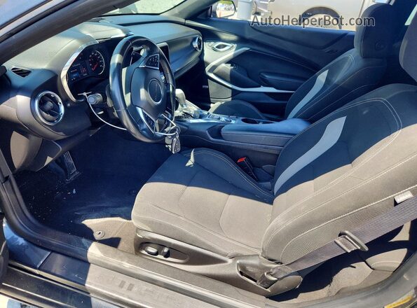 1G1FF1R72M0121545 2021 CHEVROLET CAMARO Gray Вид салону спереду