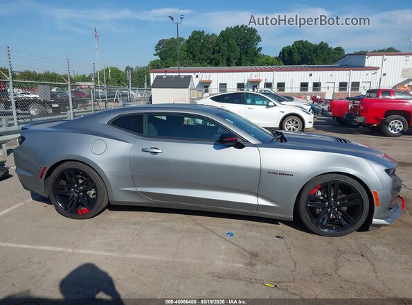 1G1FF1R75P0142684 2023 CHEVROLET CAMARO Silver Вид задньої частини салону
