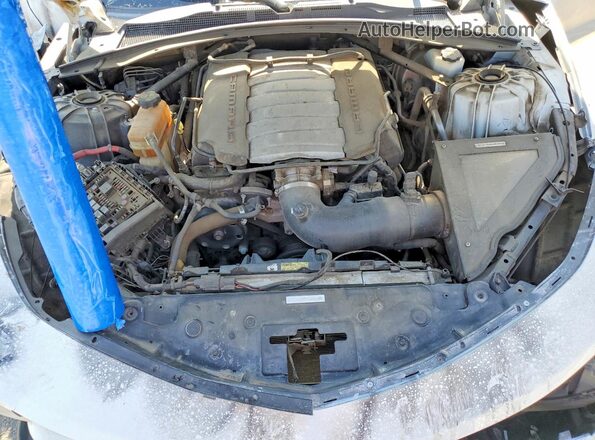 1G1FF1R76L0134927 2020 CHEVROLET CAMARO Белый Вид задней части салона
