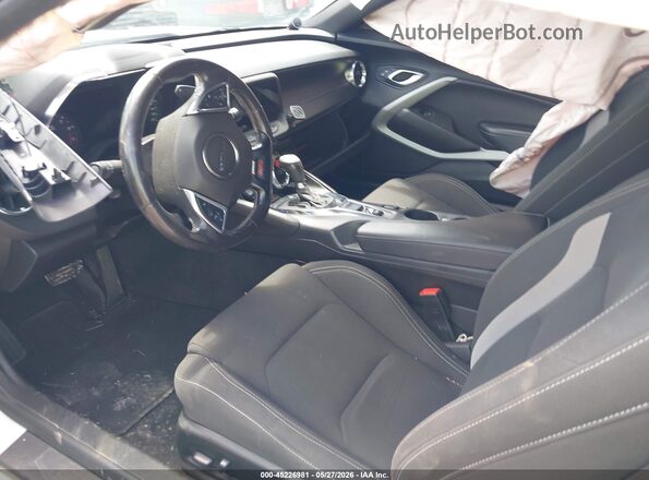 1G1FF1R79M0128136 2021 CHEVROLET CAMARO White Front interior view