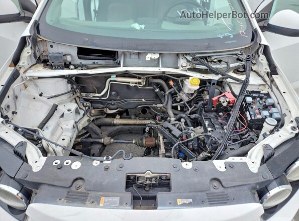 1G1JA6SH2G4170640 2016 CHEVROLET SONIC White Vista interior trasera