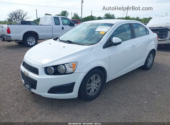 1G1JC5SH2G4177236 2016 CHEVROLET SONIC White წინა ხედი