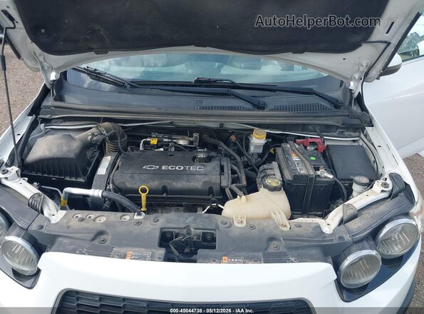 1G1JC5SH2G4177236 2016 CHEVROLET SONIC White უკანა ხედი