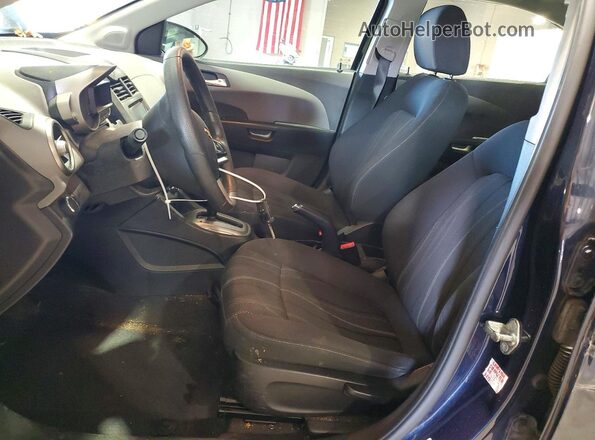 1G1JC5SH6G4158818 2016 CHEVROLET SONIC Blue Вид салону спереду