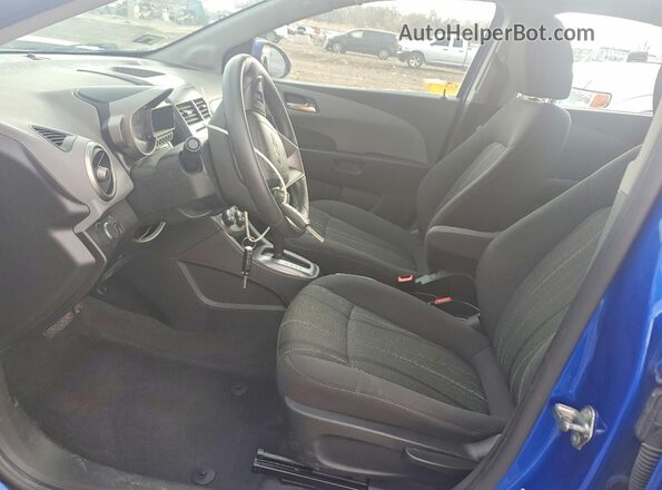 1G1JC5SH9G4131614 2016 CHEVROLET SONIC Blue წინა სალონის ხედი