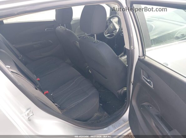 1G1JC6SH4G4140145 2016 CHEVROLET SONIC Silver VIN կոդի պիտակի տեսք