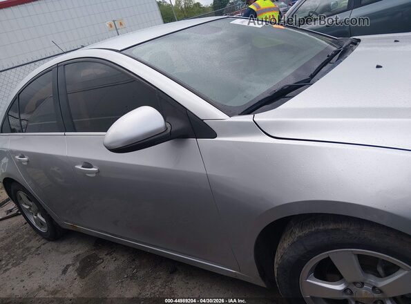 1G1PE5SB2G7228751 2016 CHEVROLET CRUZE Silver Widok wnętrza 360 stopni