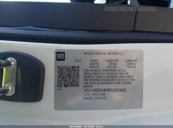 1G1YB2D40R5107662 2024 CHEVROLET CORVETTE White Vista del compartimento del motor
