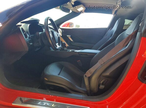 1G1YN2D60G5611604 2016 CHEVROLET CORVETTE Красный Вид салона спереди