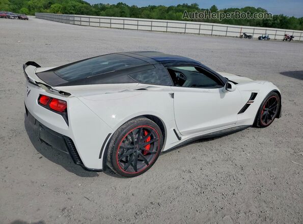 1G1YY2D75J5104088 2018 CHEVROLET CORVETTE Белый Задняя правая четверть