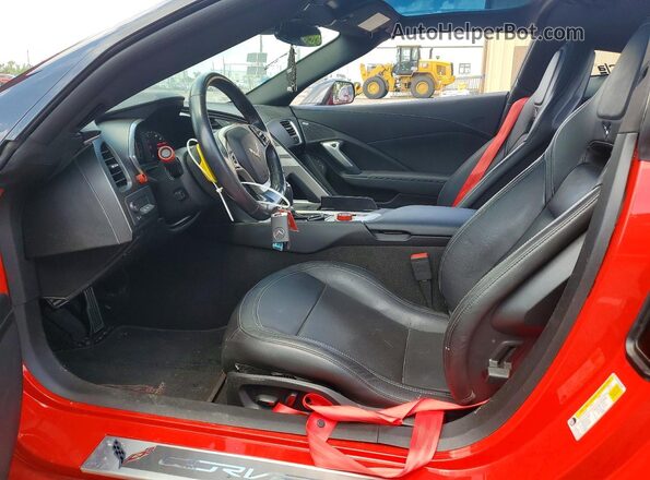1G1YY2D77J5100687 2018 CHEVROLET CORVETTE Красный Вид салона спереди