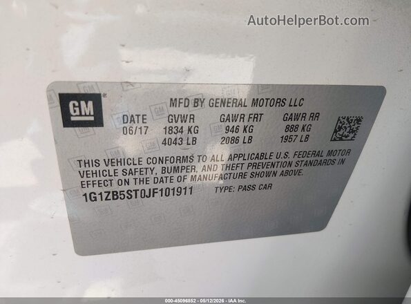 1G1ZB5ST0JF101911 2018 CHEVROLET MALIBU White Շարժիչի բաժամունքի տեսք