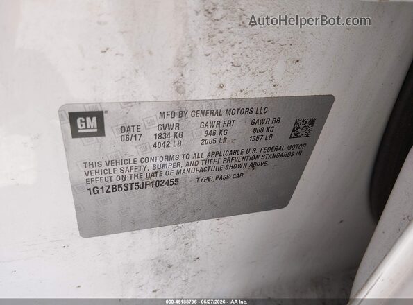 1G1ZB5ST5JF102455 2018 CHEVROLET MALIBU White Շարժիչի բաժամունքի տեսք