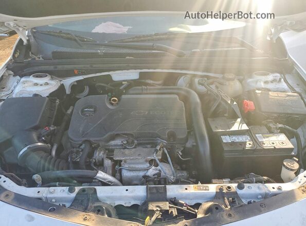 1G1ZD5ST1JF170973 2018 CHEVROLET MALIBU White 