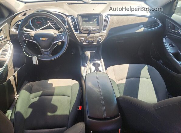 1G1ZD5ST2JF151283 2018 CHEVROLET MALIBU White Widok deski rozdzielczej