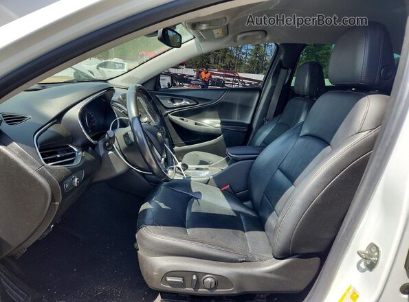 1G1ZD5ST3JF166875 2018 CHEVROLET MALIBU White 