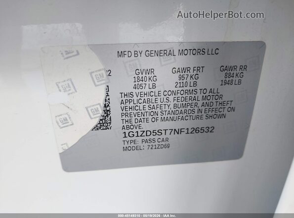 1G1ZD5ST7NF126532 2022 CHEVROLET MALIBU Белый Вид подкапотного пространства