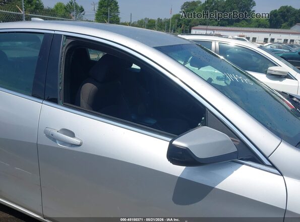 1G1ZD5ST9NF114995 2022 CHEVROLET MALIBU Серебряный Вид спереди