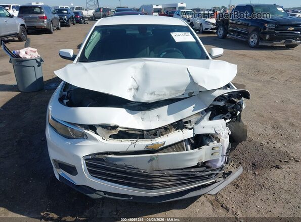 1G1ZE5ST2HF234980 2017 CHEVROLET MALIBU White ხელსაწყოთა პანელის ხედი