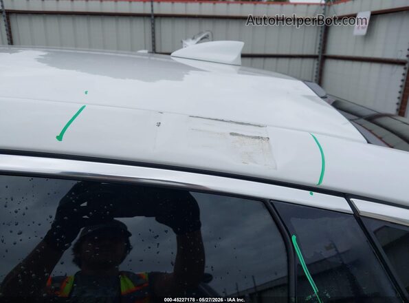 1G1ZE5ST3GF240933 2016 CHEVROLET MALIBU White 
