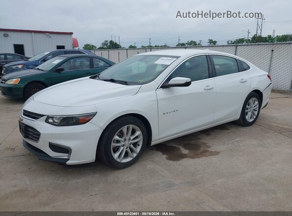 1G1ZE5ST7HF137631 2017 CHEVROLET MALIBU White 
