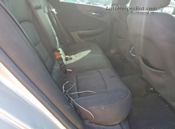 1G1ZE5ST8HF178656 2017 CHEVROLET MALIBU Silver Вид задніх сидінь