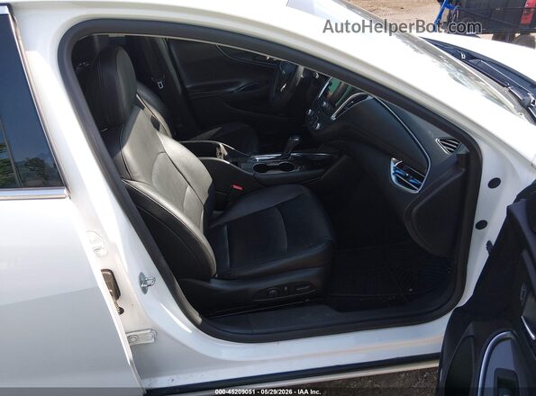 1G1ZE5STXGF329835 2016 CHEVROLET MALIBU White Вид салону спереду