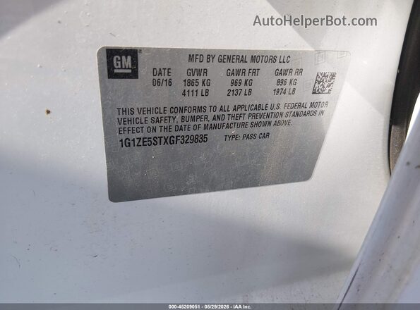 1G1ZE5STXGF329835 2016 CHEVROLET MALIBU White Вид підкапотного простору