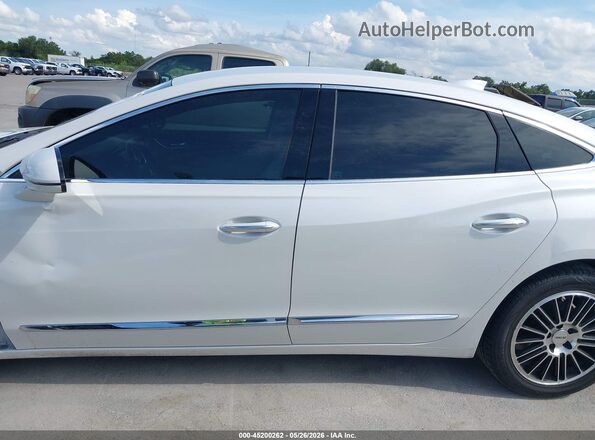 1G4ZP5SS6KU125879 2019 BUICK LACROSSE White 