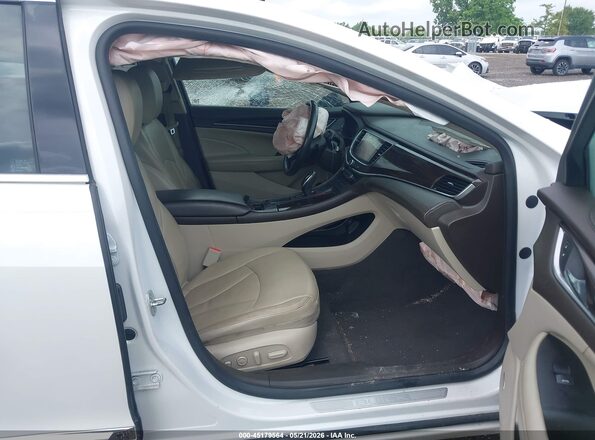 1G4ZR5SS3HU201898 2017 BUICK LACROSSE White Vista interior delantera