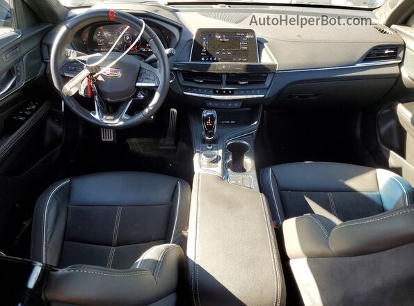 1G6D75RP3T0410017 2026 CADILLAC CT4 Black Առջևի վահանակի տեսք