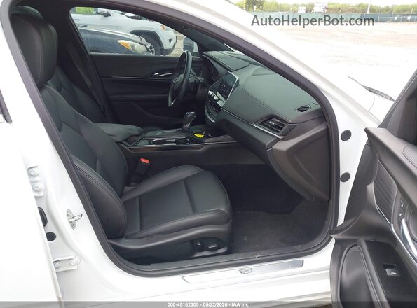 1G6DA5RK0R0132210 2024 CADILLAC CT4 White Вид салону спереду