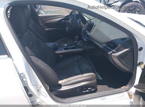 1G6DB5RKXM0145634 2021 CADILLAC CT4 White Սալոնի դիմացի տեսք