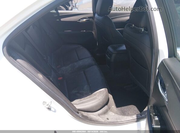 1G6DB5RKXM0145634 2021 CADILLAC CT4 White VIN կոդի պիտակի տեսք