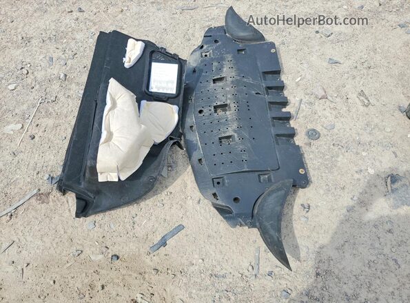 1G6DM5RK6L0100201 2020 CADILLAC CT5 Black Engine compartment view