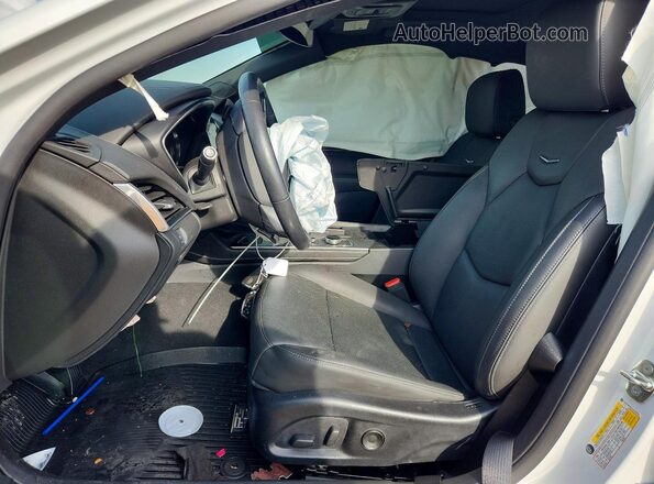 1G6DN5RK2L0133211 2020 CADILLAC CT5 White წინა სალონის ხედი