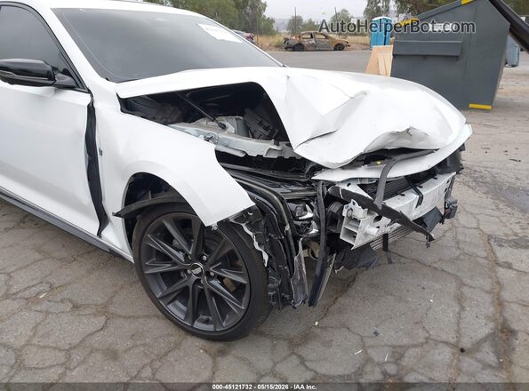 1G6DP5RK2S0104302 2025 CADILLAC CT5 White Դիմացի տեսք