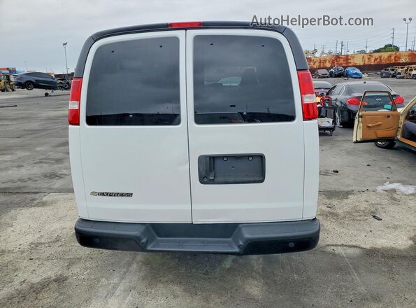 1GAZGNFP3P1234182 2023 CHEVROLET EXPRESS White Widok z tyłu