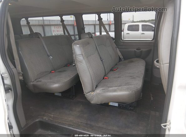 1GAZGPFG4K1295741 2019 CHEVROLET EXPRESS White VIN կոդի պիտակի տեսք