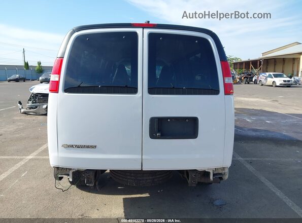 1GAZGPFG6J1260701 2018 CHEVROLET EXPRESS White 