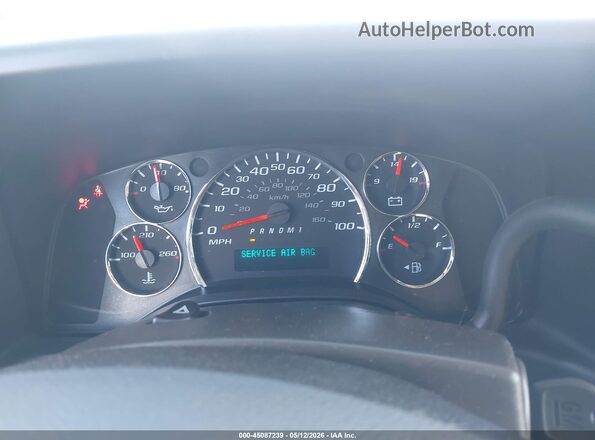 1GAZGPFPXK1176396 2019 CHEVROLET EXPRESS White Հետևի նստատեղերի տեսք