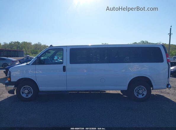 1GAZGPFPXK1176396 2019 CHEVROLET EXPRESS White Սալոնի 360 աստիճան տեսք