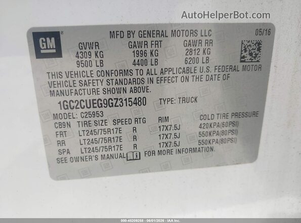 1GC2CUEG9GZ315480 2016 CHEVROLET SILVERADO White Vista del compartimento del motor