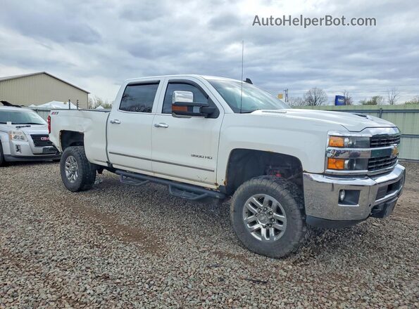 1GC4K0CY8HF185789 2017 CHEVROLET SILVERADO Белый Передняя правая четверть