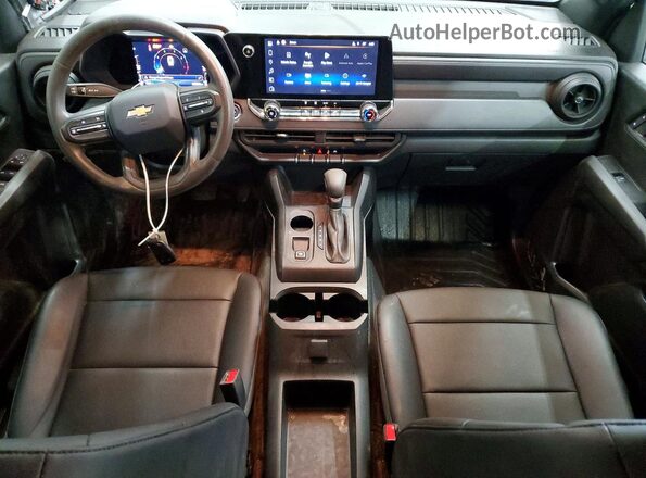 1GCGSBECXP1230799 2023 CHEVROLET COLORADO Белый Вид панели приборов