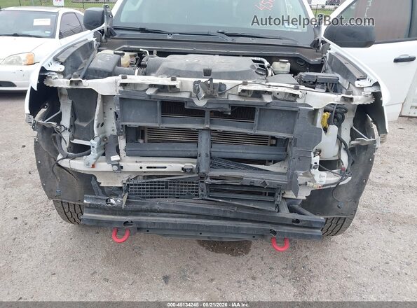 1GCGSCEN0J1111559 2018 CHEVROLET COLORADO White Widok z przodu